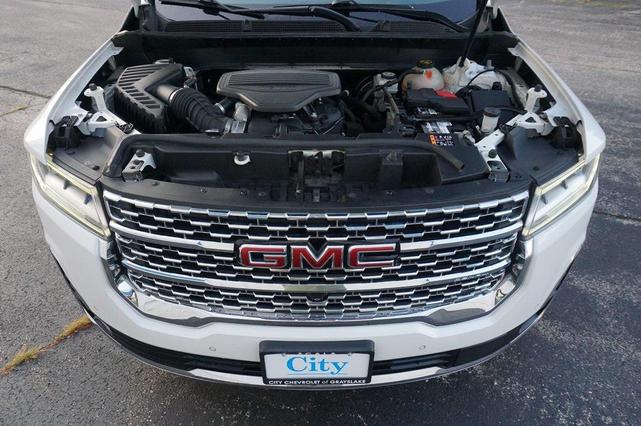 Photo of 2020 White Frost Tricoat GMC Acadia