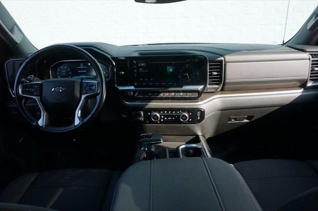 Photo of 2023 Black Chevrolet Silverado 1500