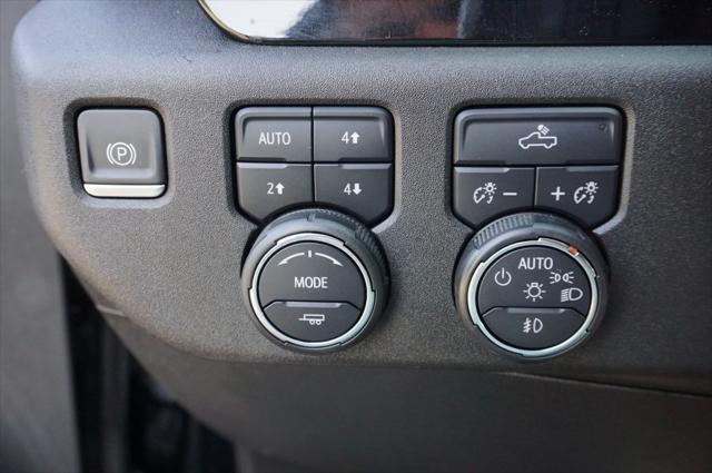 Photo of 2023 Black Chevrolet Silverado 1500