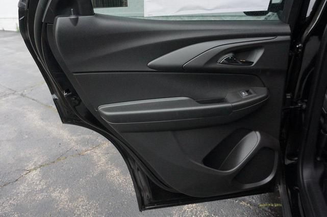 Photo of 2026 Mosaic Black Metallic Chevrolet Trailblazer
