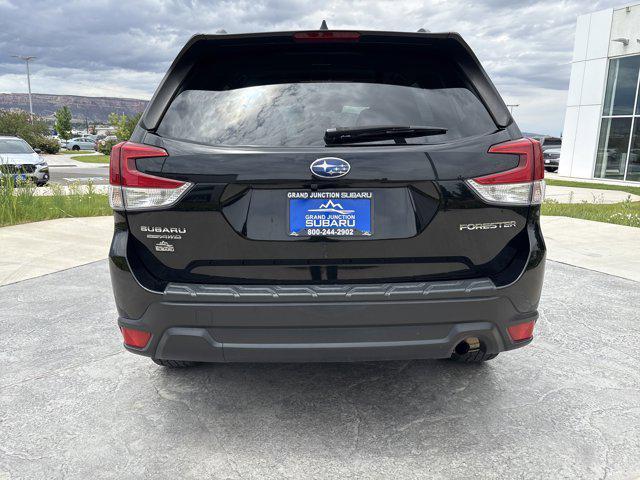 Photo of 2020 Crystal Black Silica Subaru Forester