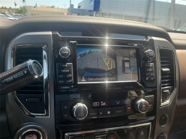 Photo of 2018 Magnetic Black Nissan Titan