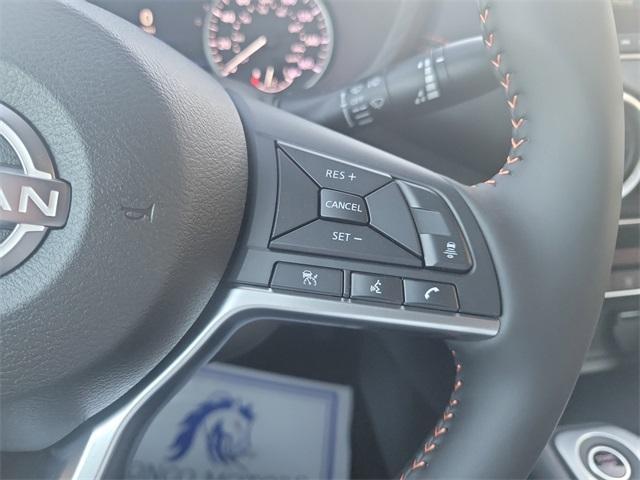 Photo of 2025 2t Gry Blk Roof Nissan Sentra