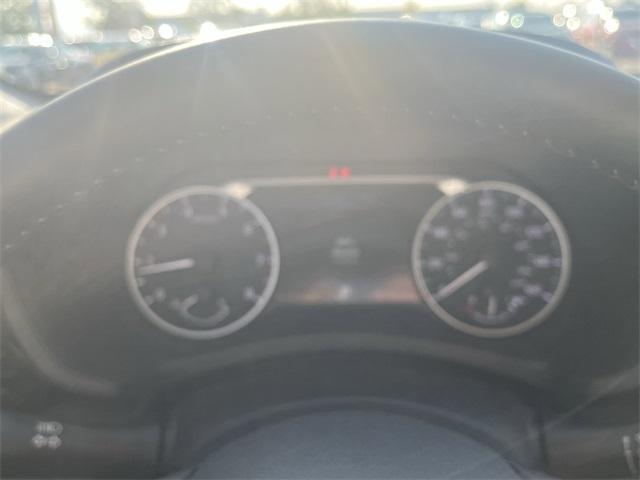 Photo of 2025 Cloud White Nissan Sentra
