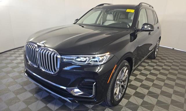 Photo of 2022 Black BMW X7