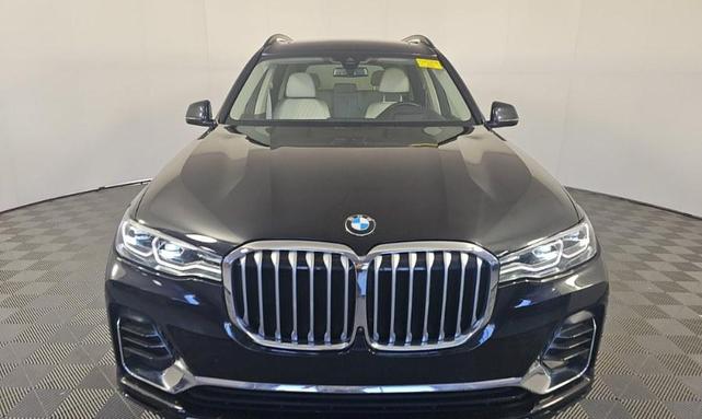 Photo of 2022 Black BMW X7