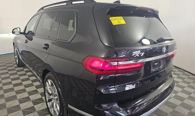 Photo of 2022 Black BMW X7