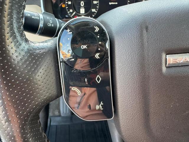 Photo of 2019 Loire Blue Land Rover Range Rover Sport