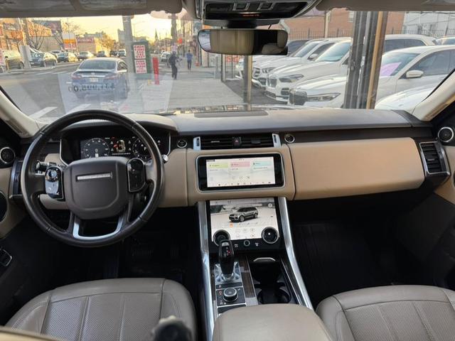 Photo of 2019 Loire Blue Land Rover Range Rover Sport