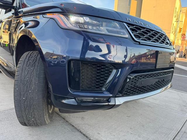 Photo of 2019 Loire Blue Land Rover Range Rover Sport