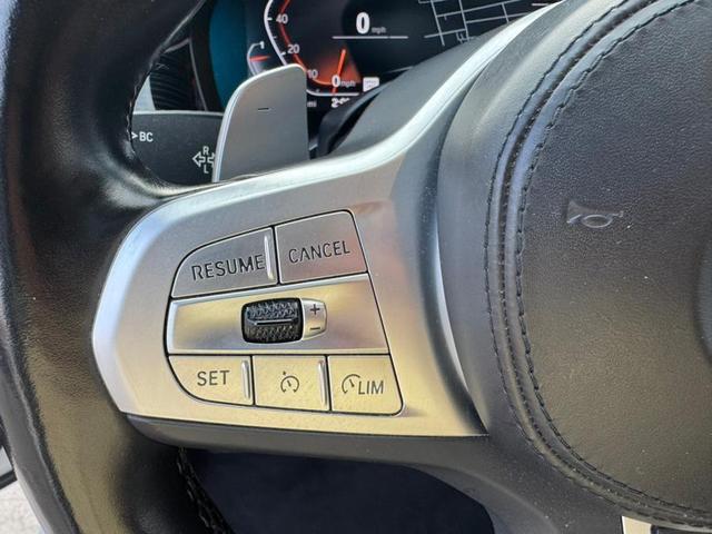 Photo of 2022 White BMW 740