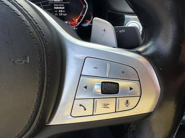Photo of 2022 White BMW 740