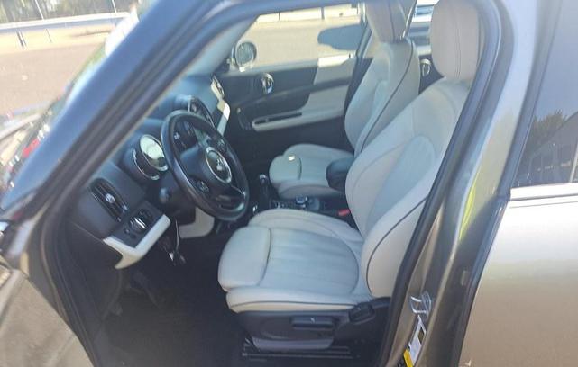 Photo of 2017 Brown MINI Countryman