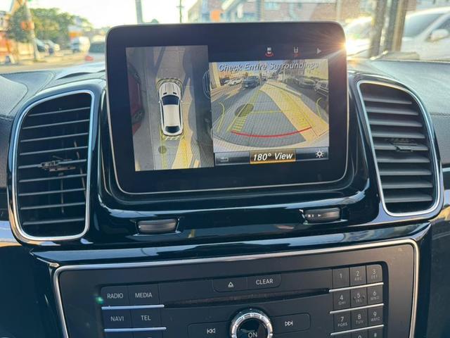 Photo of 2019 White Mercedes-Benz AMG GLE 43