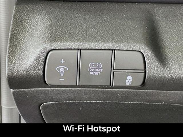 Photo of 2025 Intense Blue Hyundai ELANTRA