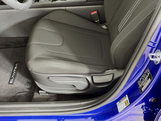 Photo of 2025 Intense Blue Hyundai ELANTRA