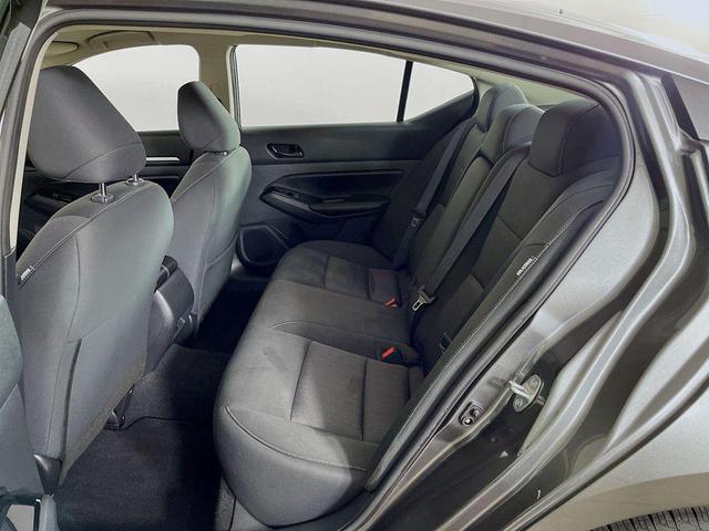 Photo of 2023 Gun Metallic Nissan Altima