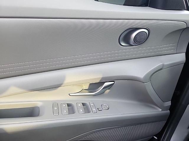 Photo of 2024 Abyss Black Hyundai ELANTRA HEV