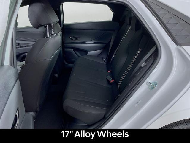 Photo of 2025 Serenity White Hyundai ELANTRA