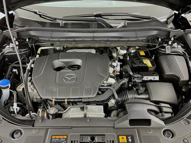 Photo of 2025 Jet Black Mazda CX-5