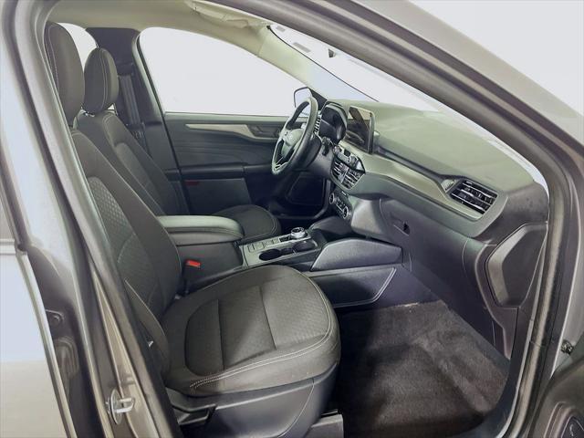 Photo of 2024 Carbonized Gray Metallic Ford Escape