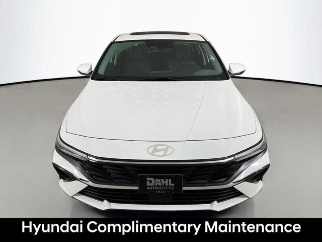 Photo of 2025 Serenity White Hyundai ELANTRA