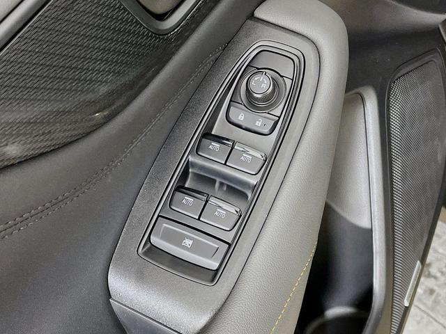 Photo of 2025 Silver Metallic Subaru Outback