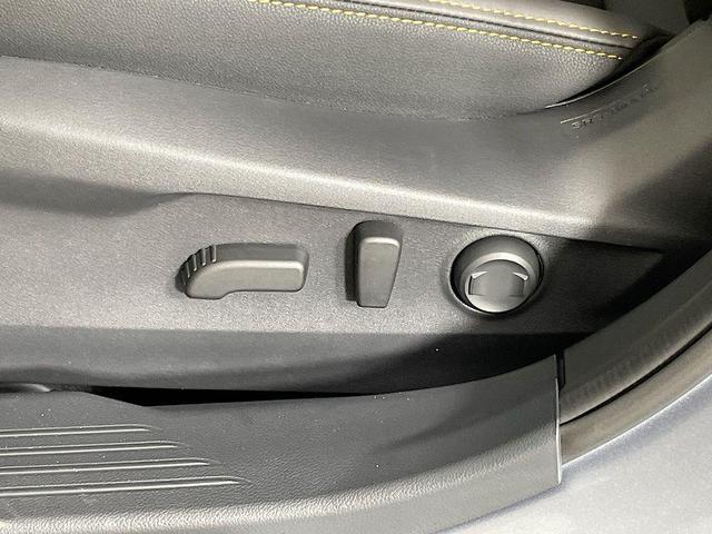Photo of 2025 Silver Metallic Subaru Outback
