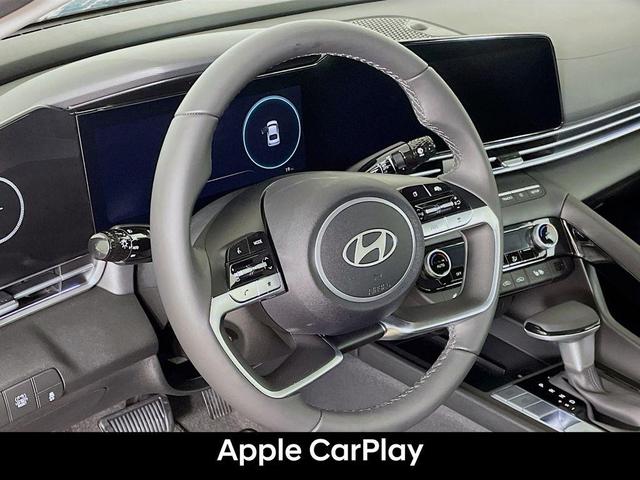 Photo of 2025 Abyss Black Hyundai ELANTRA