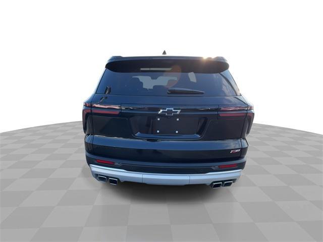 Photo of 2025 Mosaic Black Metallic Chevrolet Traverse