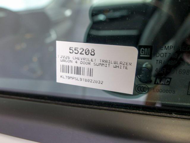Photo of 2026 Summit White Chevrolet Trailblazer