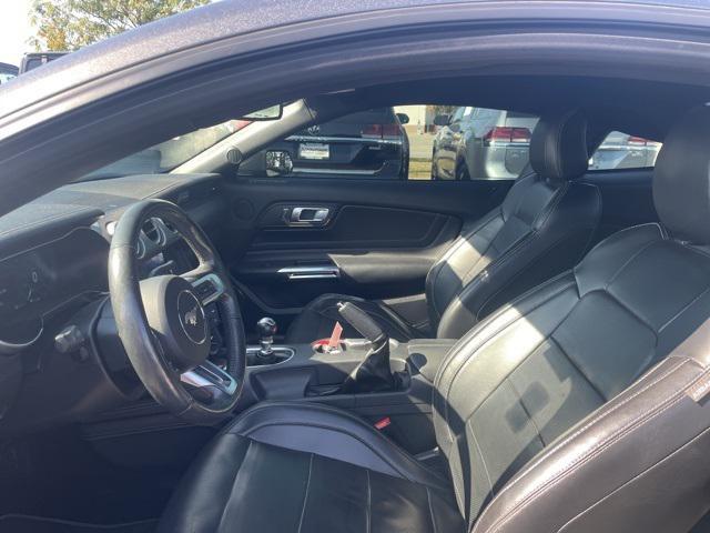 Photo of 2019 Magnetic Ford Mustang