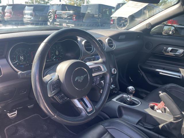 Photo of 2019 Magnetic Ford Mustang