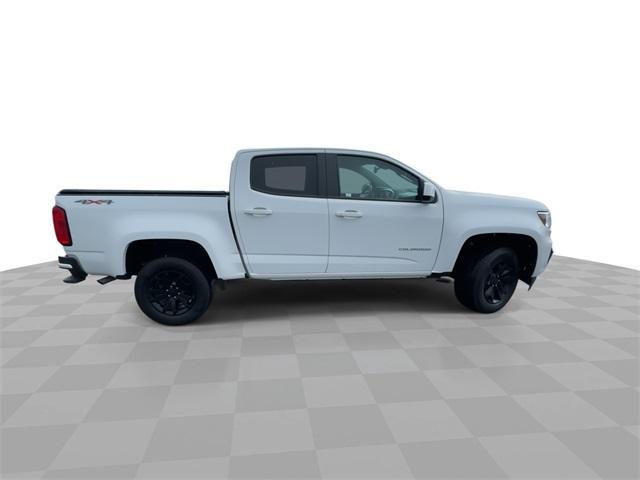 Photo of 2022 Summit White Chevrolet Colorado