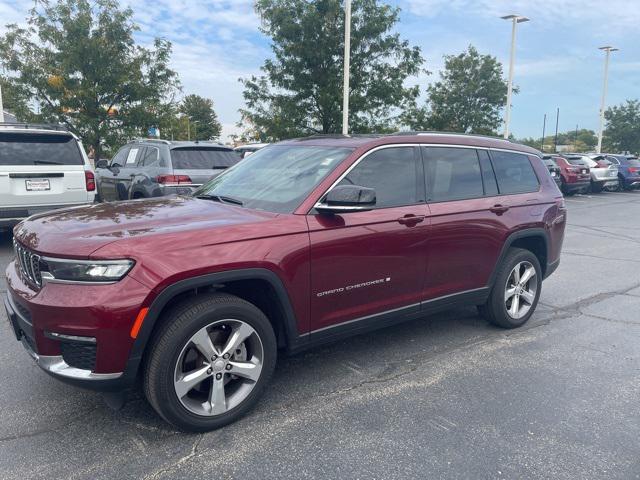 Photo of 2021 Velvet Red Pearlcoat Jeep Grand Cherokee L