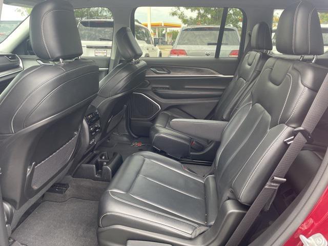 Photo of 2021 Velvet Red Pearlcoat Jeep Grand Cherokee L