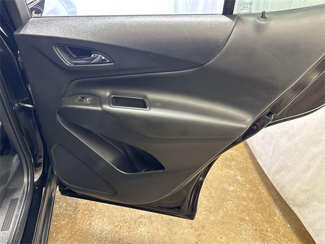 Photo of 2023 Mosaic Black Metallic Chevrolet Equinox