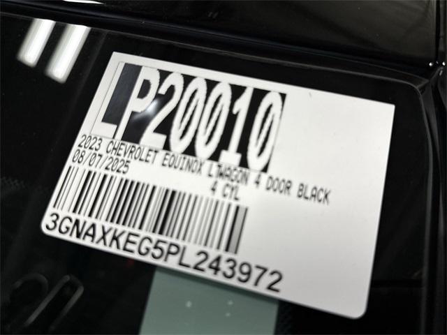 Photo of 2023 Mosaic Black Metallic Chevrolet Equinox