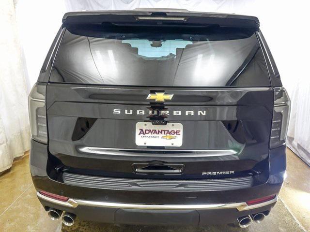 Photo of 2025 Black Chevrolet Suburban