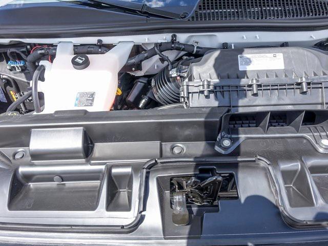 Photo of 2025 Summit White Chevrolet Express 2500