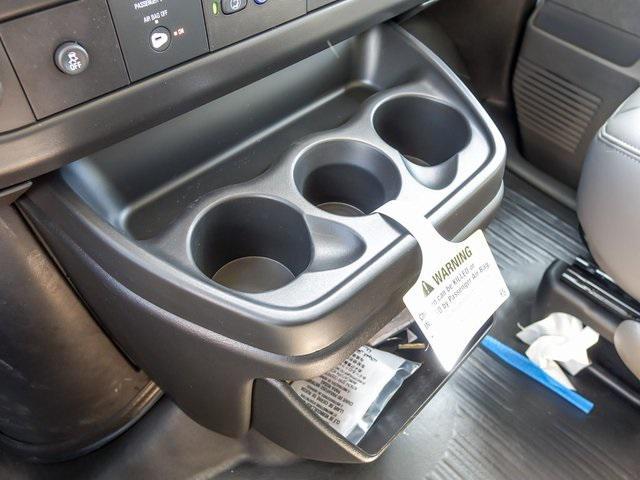 Photo of 2025 Summit White Chevrolet Express 2500