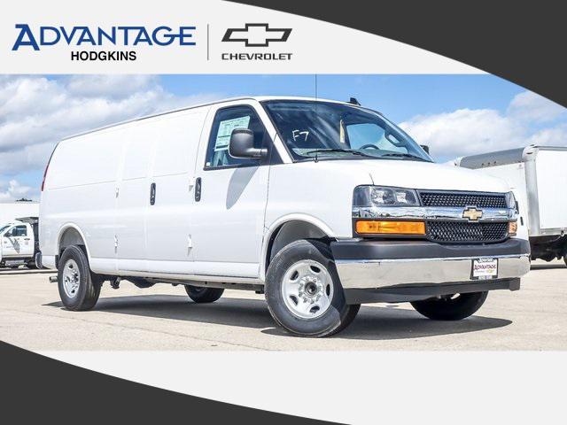 Photo of 2025 Summit White Chevrolet Express 2500