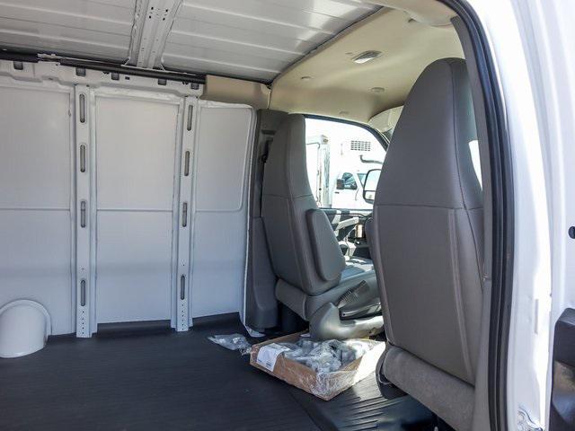 Photo of 2025 Summit White Chevrolet Express 2500