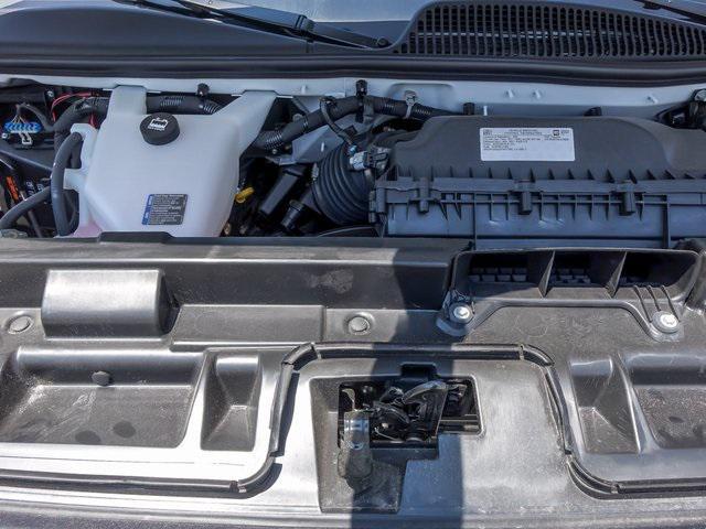 Photo of 2025 Summit White Chevrolet Express 2500