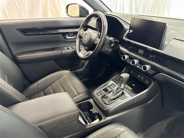 Photo of 2025 Gray Honda CR-V Hybrid