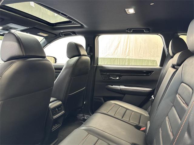Photo of 2025 Gray Honda CR-V Hybrid