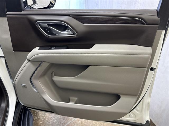 Photo of 2024 Iridescent Pearl Tricoat Chevrolet Tahoe