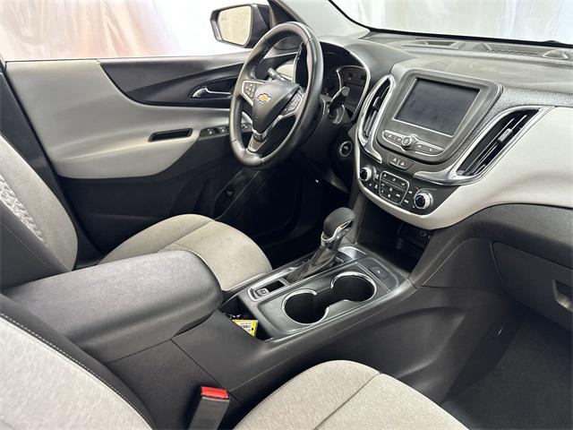 Photo of 2024 Mosaic Black Metallic Chevrolet Equinox