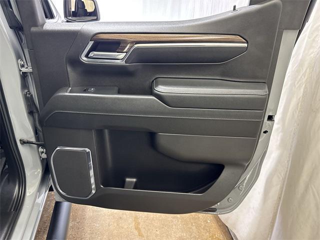 Photo of 2024 Slate Gray Metallic Chevrolet Silverado 1500