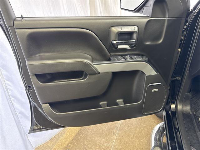 Photo of 2018 Black Chevrolet Silverado 1500